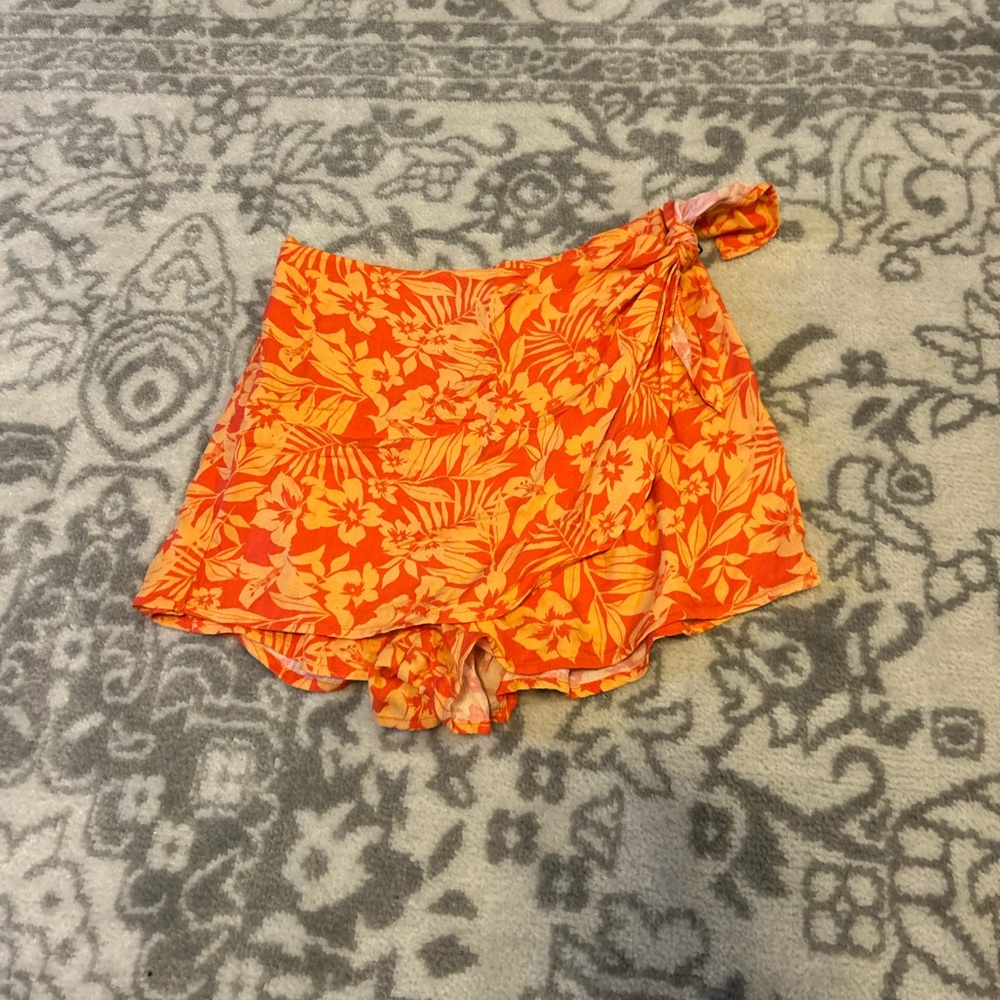 NWT A New Day Orange Floral Wrap Shorts
